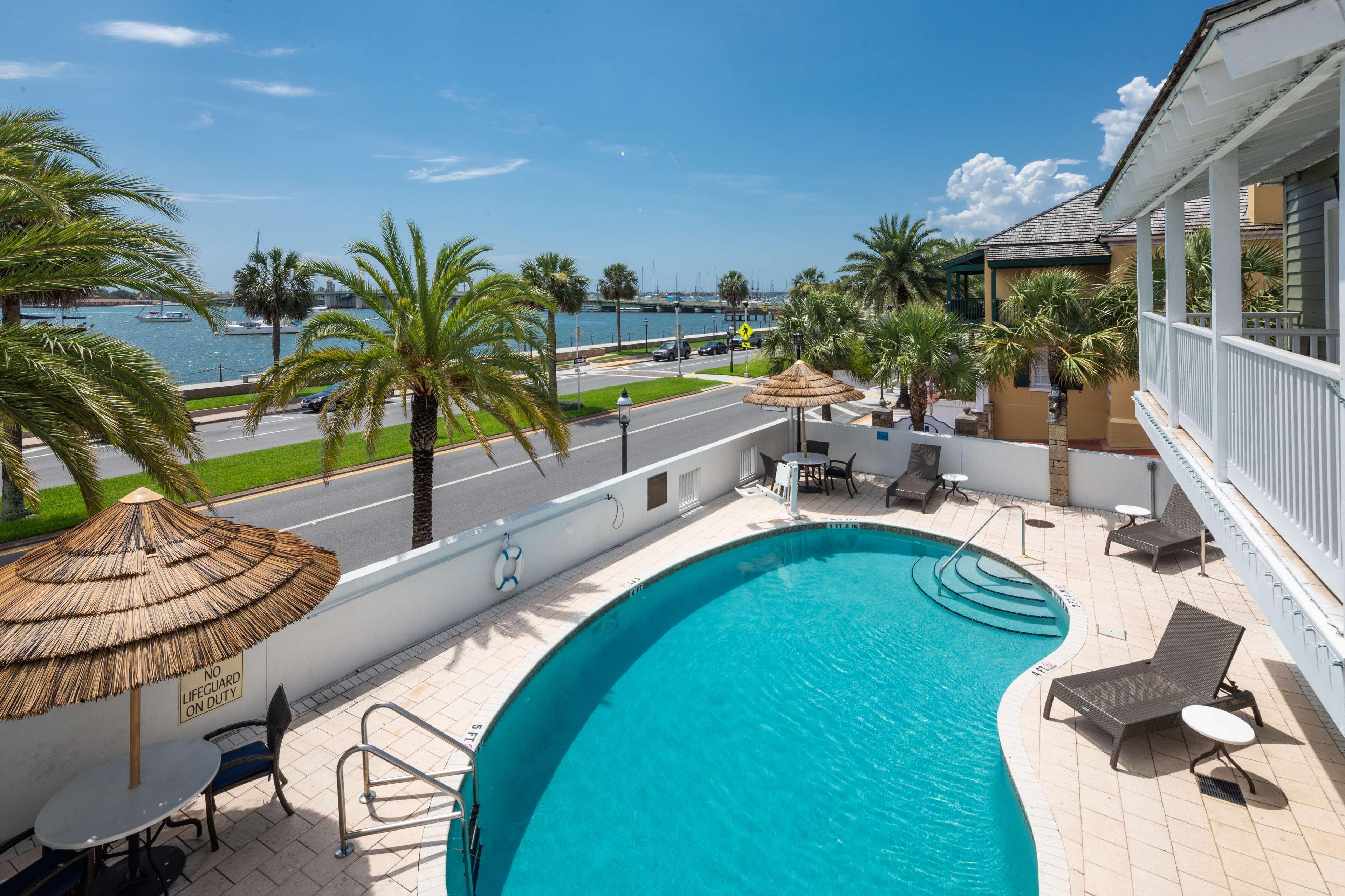 Отель Hilton Saint Augustine Historic Bayfront Экстерьер фото