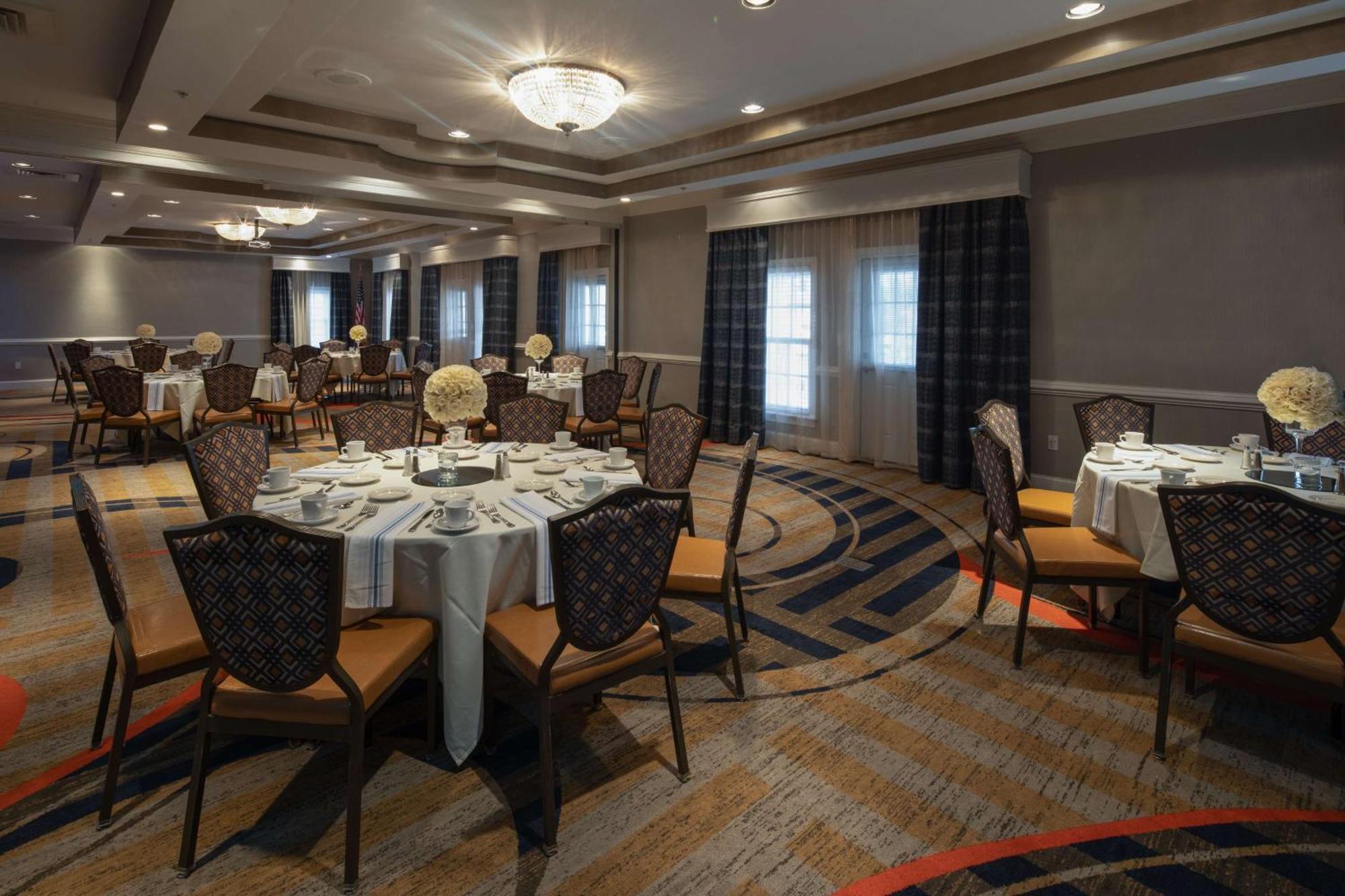 Отель Hilton Saint Augustine Historic Bayfront Экстерьер фото