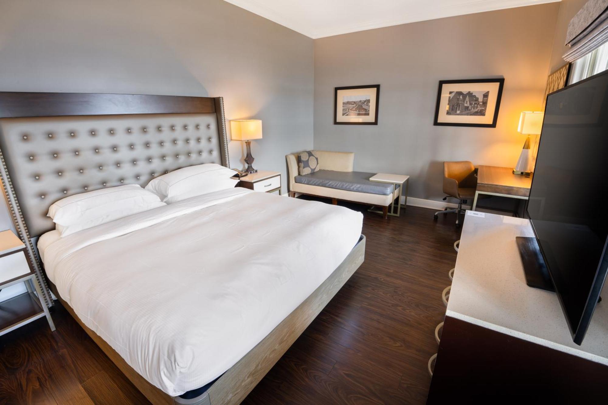 Отель Hilton Saint Augustine Historic Bayfront Экстерьер фото