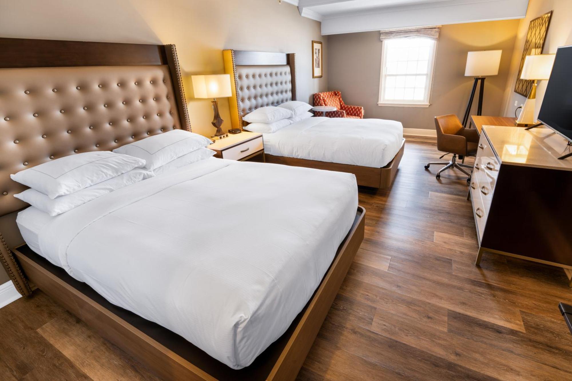 Отель Hilton Saint Augustine Historic Bayfront Экстерьер фото